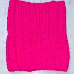 H&M Hot Pink Knit Infinity Scarf